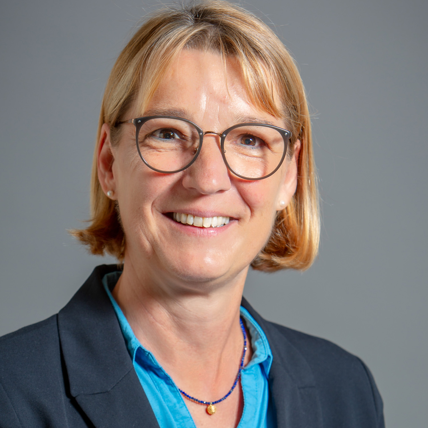 Dr. Barbara Lübbecke