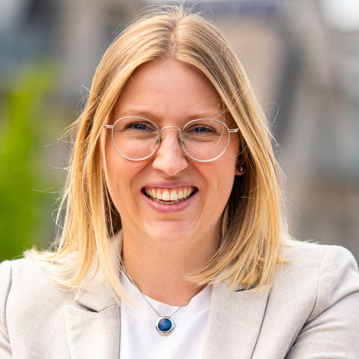 Sarah süß